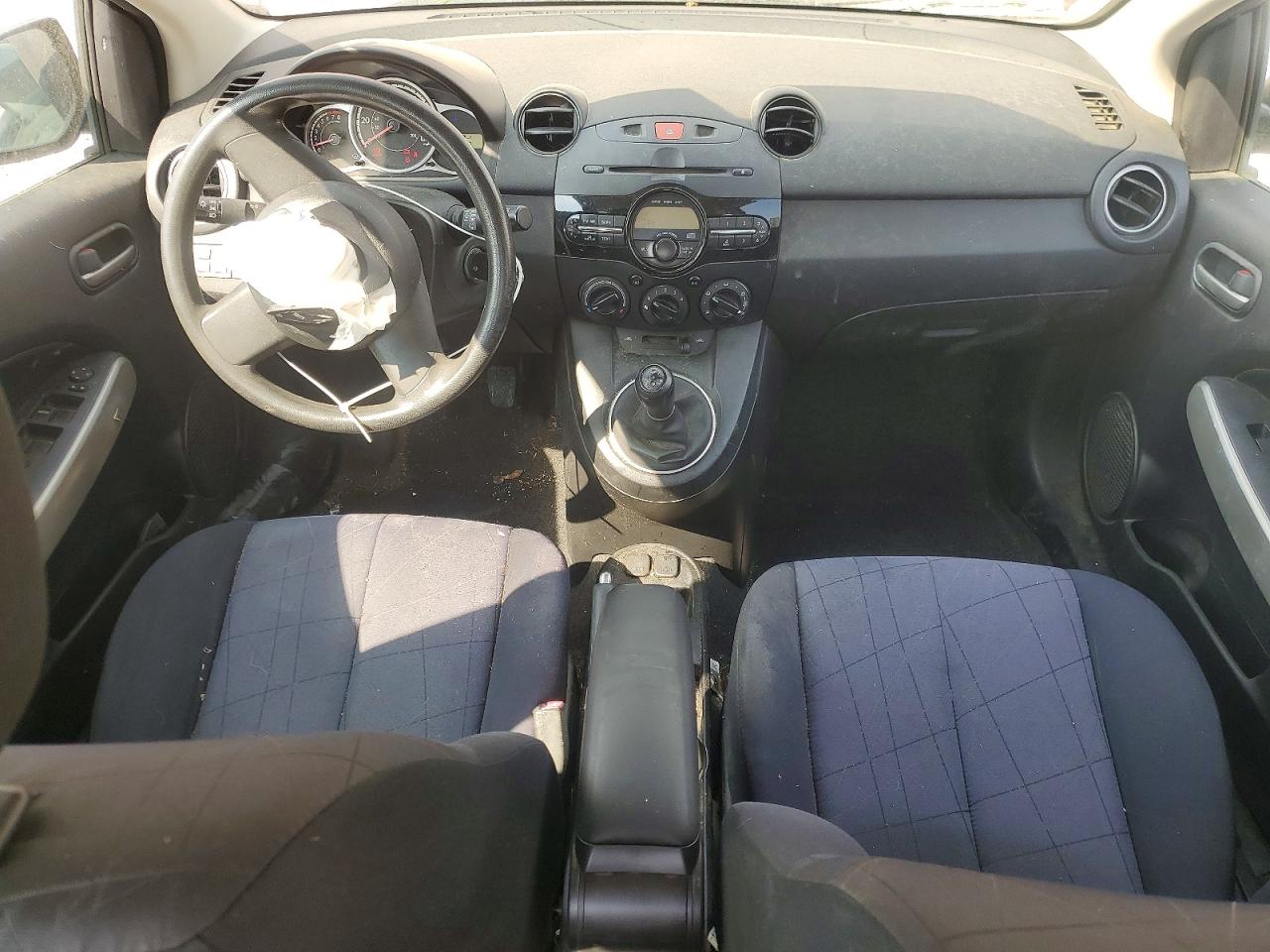 2014 Mazda 2 VIN JM1DE1KY6E0171452 photo 8