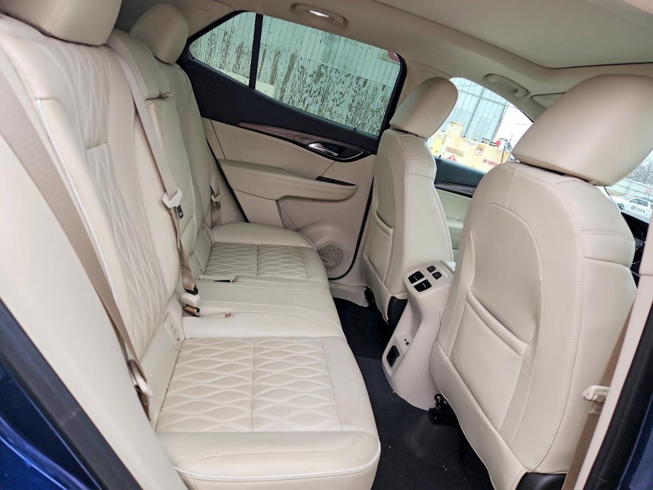 2023 Buick Envision VIN LRBFZSR48PD081476 photo 11