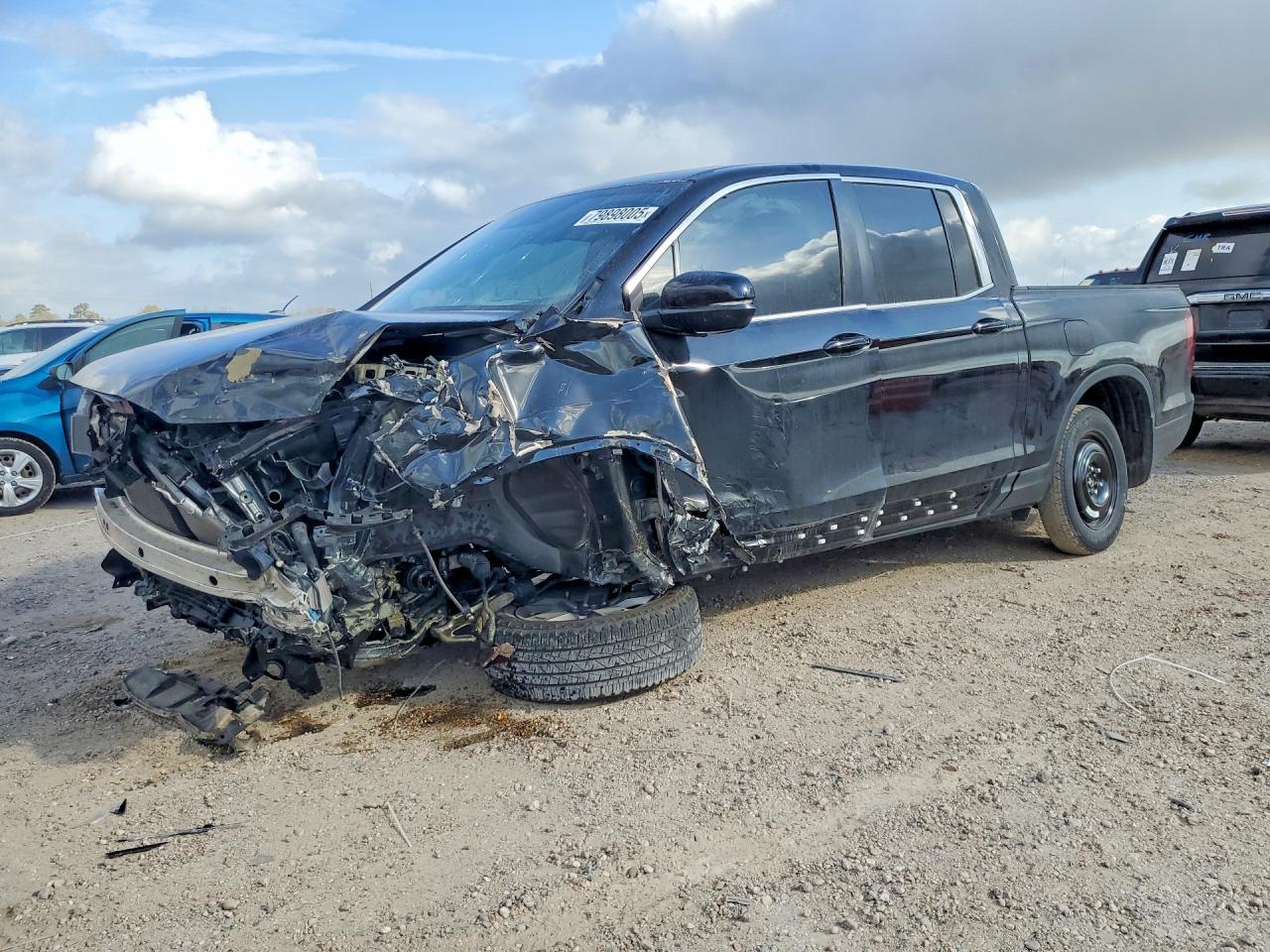 2025 Honda Ridgeline VIN 5FPYK3F58SB018095 photo 1