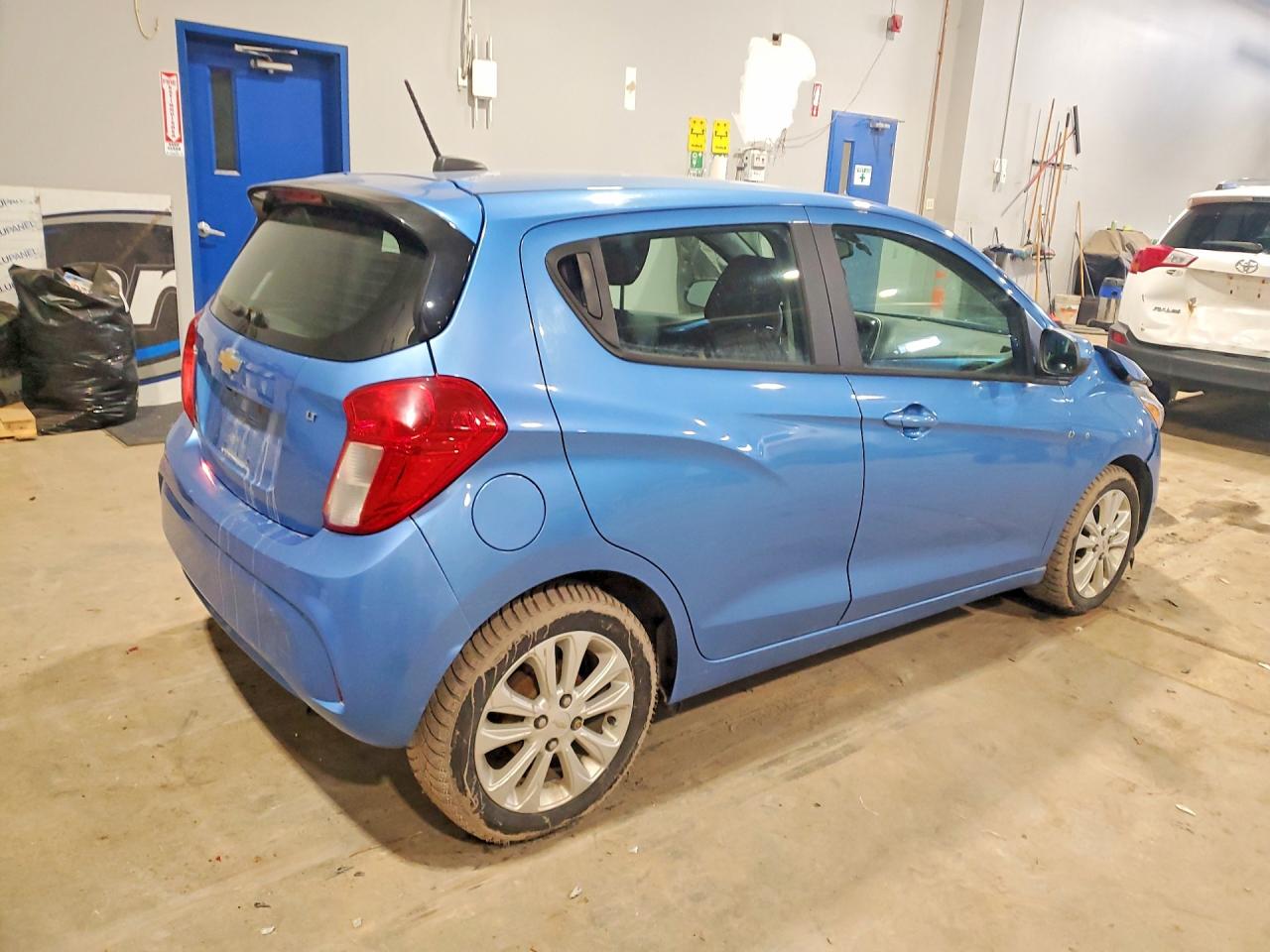 2016 Chevrolet Spark VIN KL8CD6SA7GC580990 photo 3