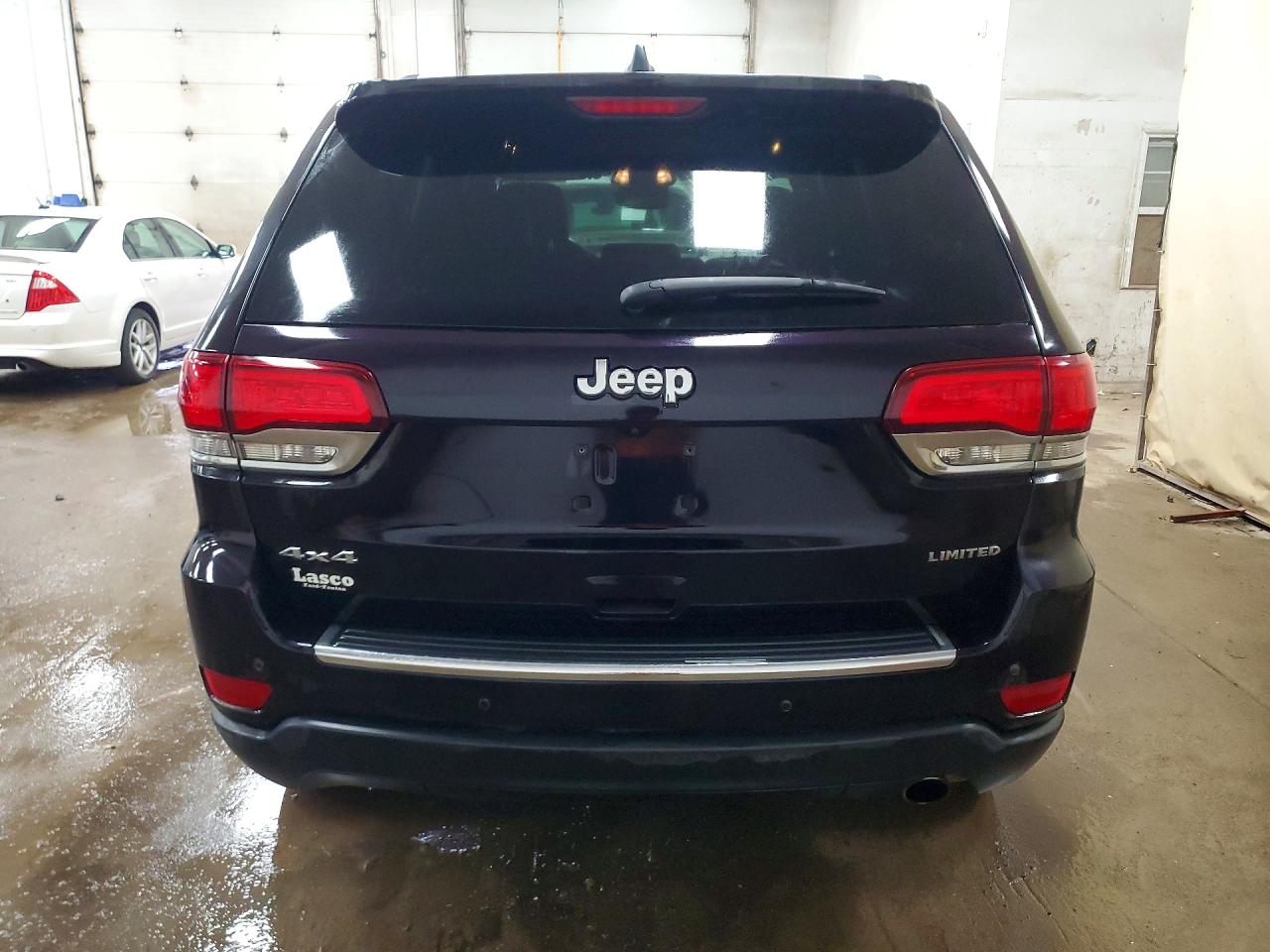 2020 Jeep Cherokee VIN 1C4RJFBG1LC350399 photo 6