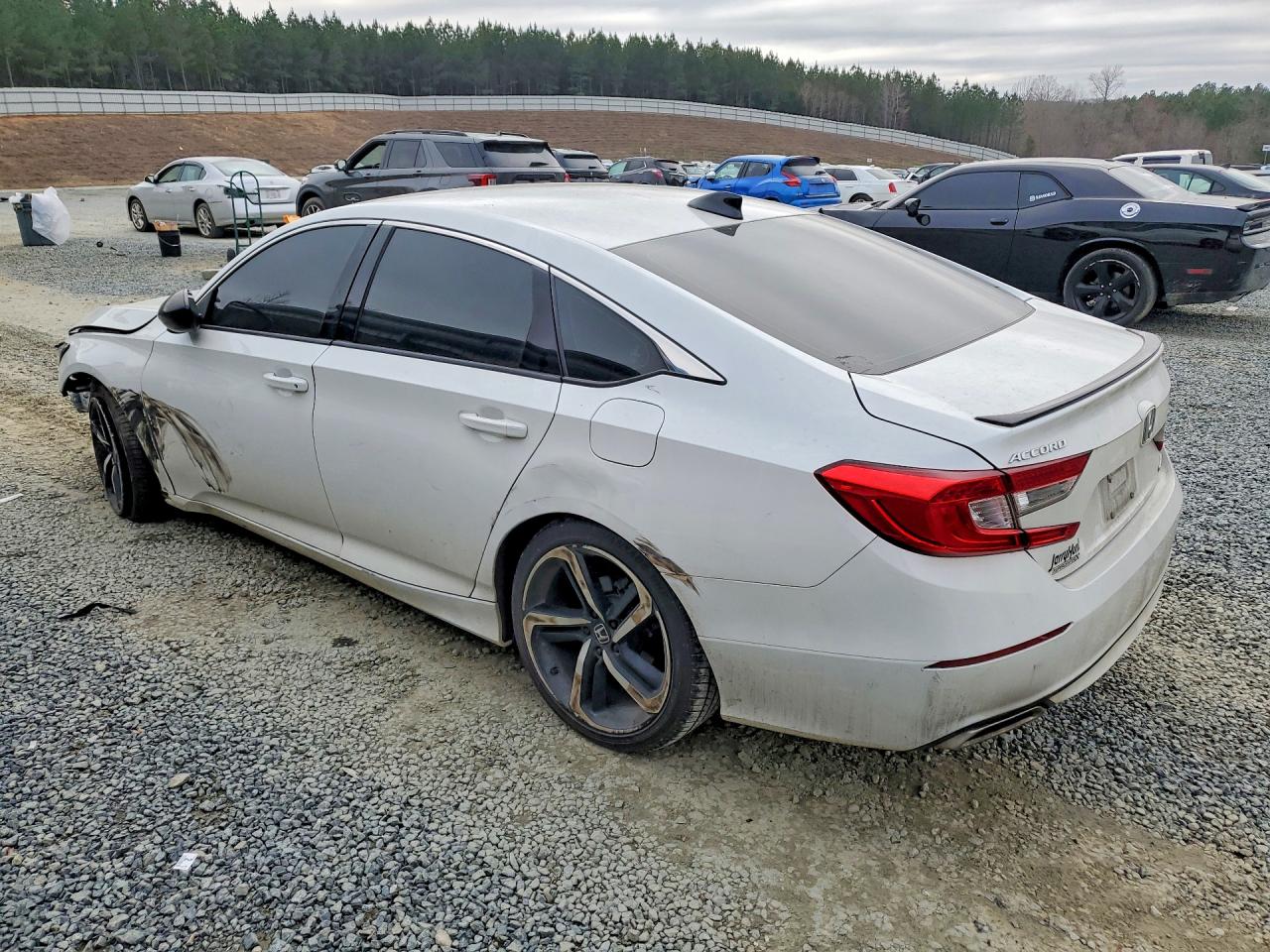 2022 Accord VIN 1HGCV1F35NA032841 photo 2