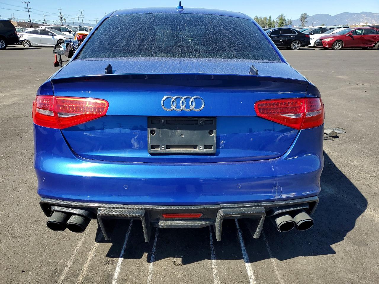 2016 Audi A4 VIN WAUFFAFLXGA009824 photo 6