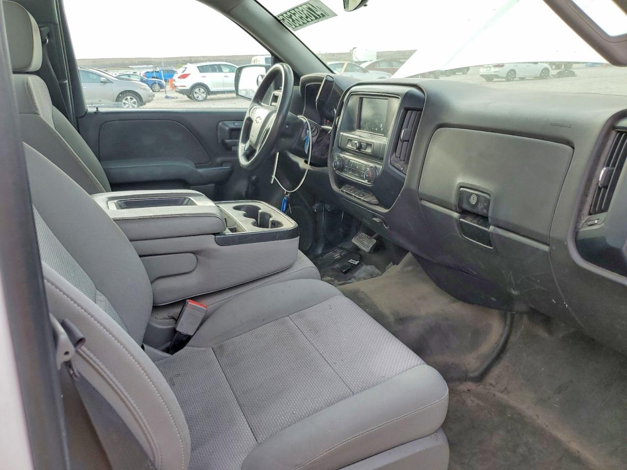 2018 Chevrolet All models VIN 1GCNCNEH9JZ168287 photo 10
