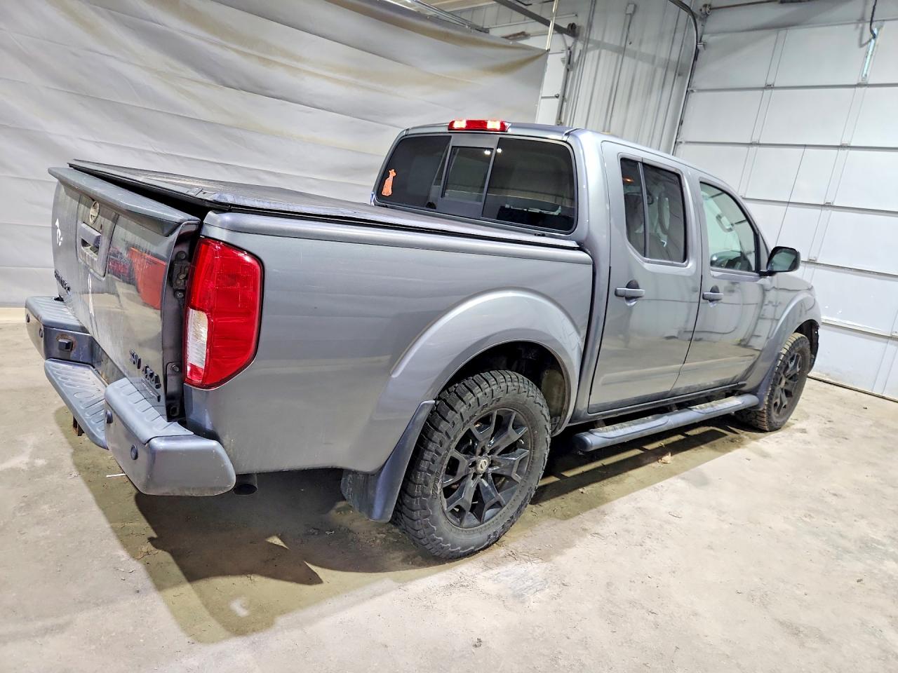 2018 Nissan Frontier VIN 1N6AD0EV2JN746870 photo 3