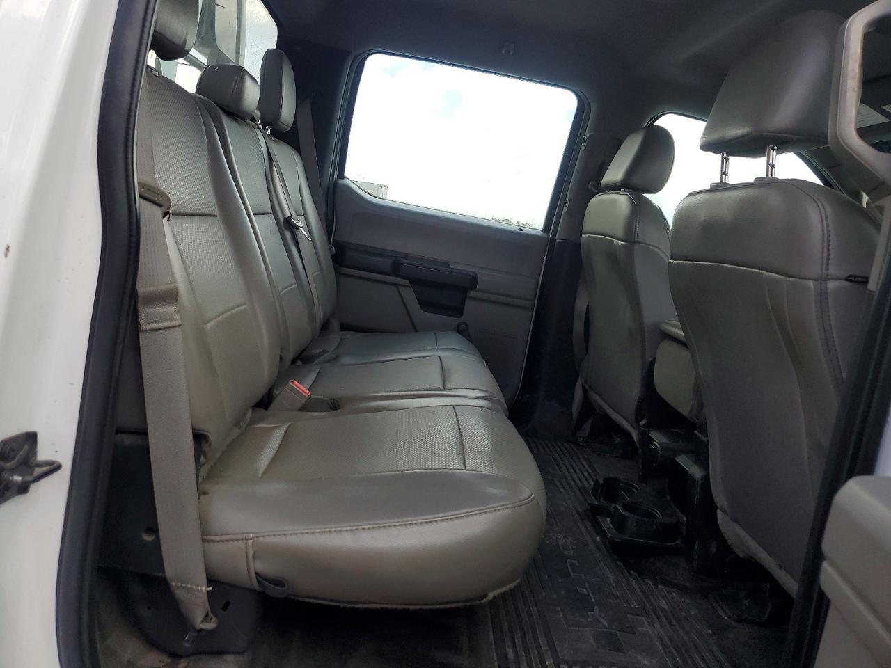 2019 Ford F250 VIN 1FD7W2B6XKEG48750 photo 10