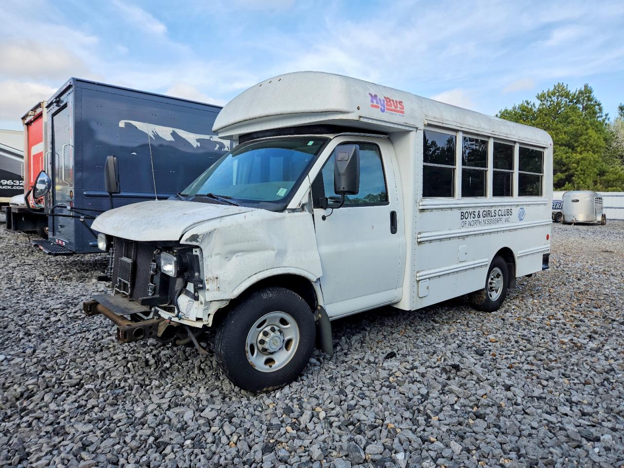 2011 CHEVROLET Express VIN 1GB0G2BA1B1103751 photo 2