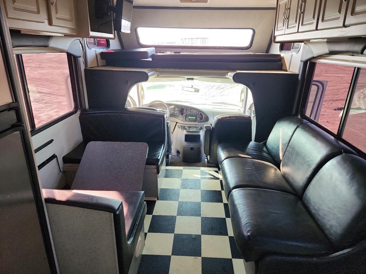 2005 FORD Econoline VIN 1FDXE45S95HB07067 photo 5