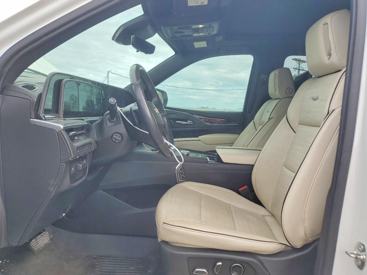 2021 Cadillac Escalade VIN 1GYS4NKL6MR380992 photo 7