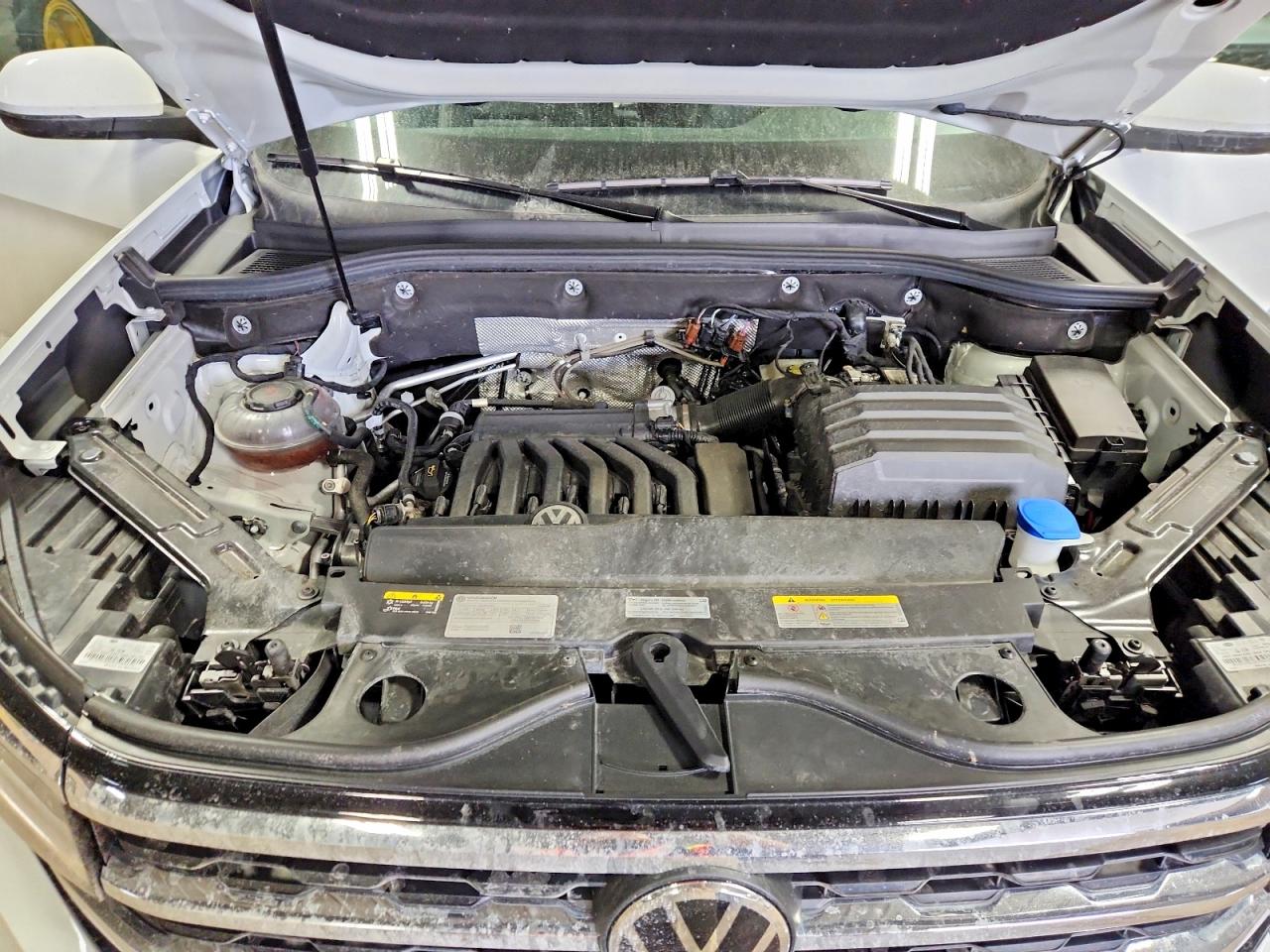 2023 Volkswagen Atlas VIN 1V2KR2CA7PC551872 photo 12