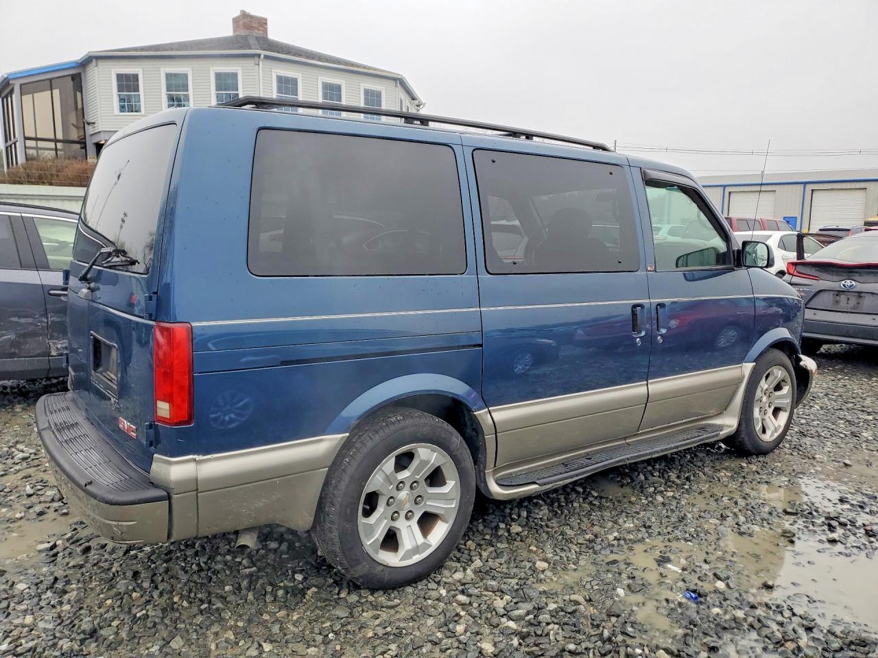 2005 GMC Safari VIN 1GKDM19XX5B504504 photo 3