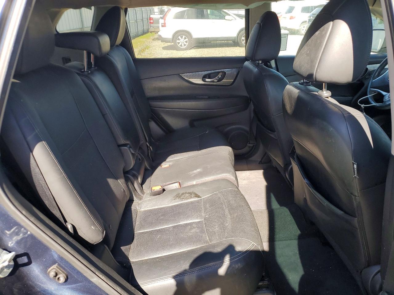 2015 Niss Rogue VIN 5N1AT2MV2FC794919 photo 10