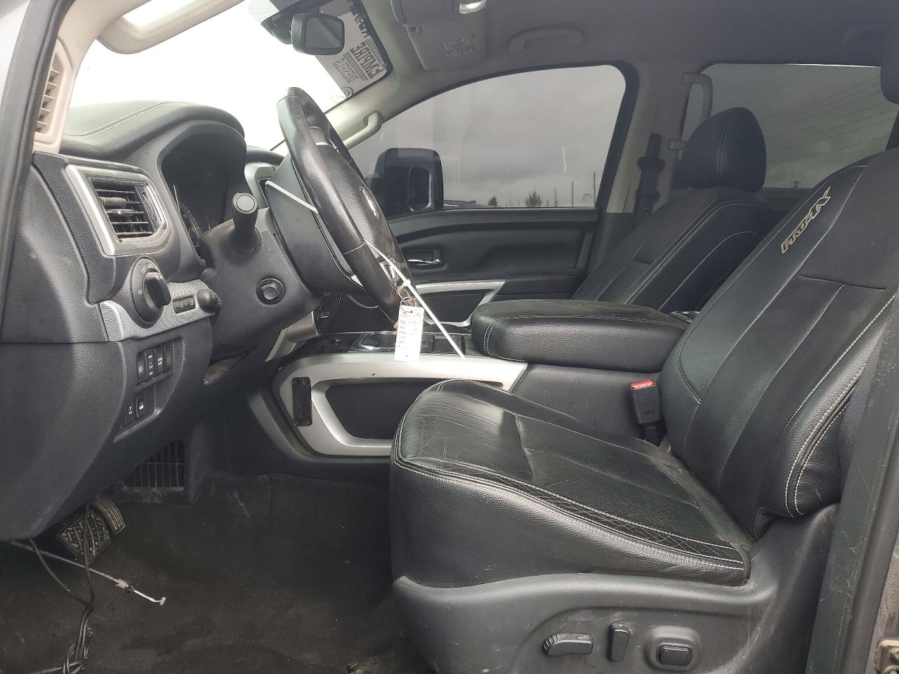 2019 Nissan TITAN VIN 1N6BA1F43KN521013 photo 7