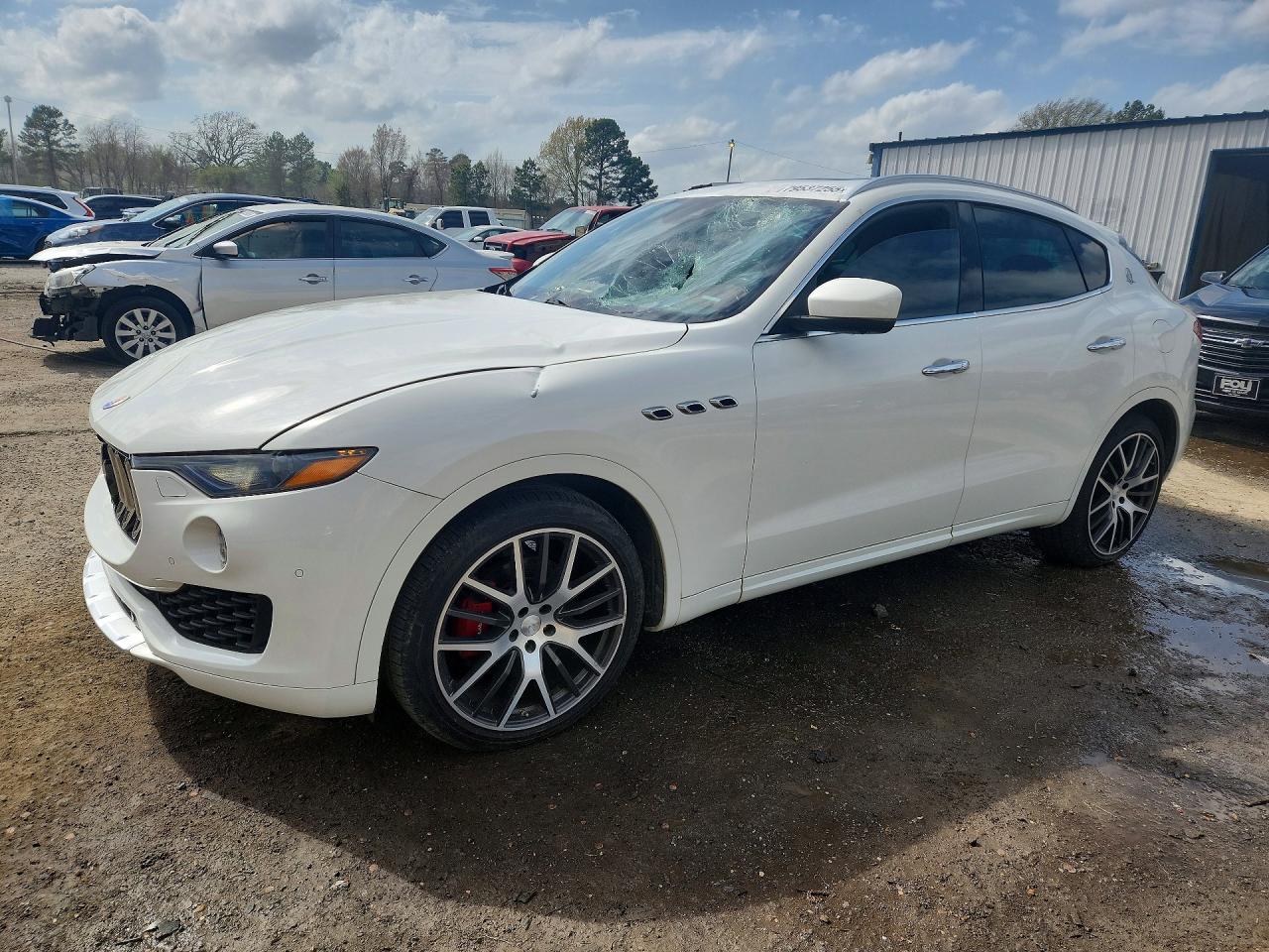 2017 Maserati All other VIN ZN661XUL0HX225864 photo 1