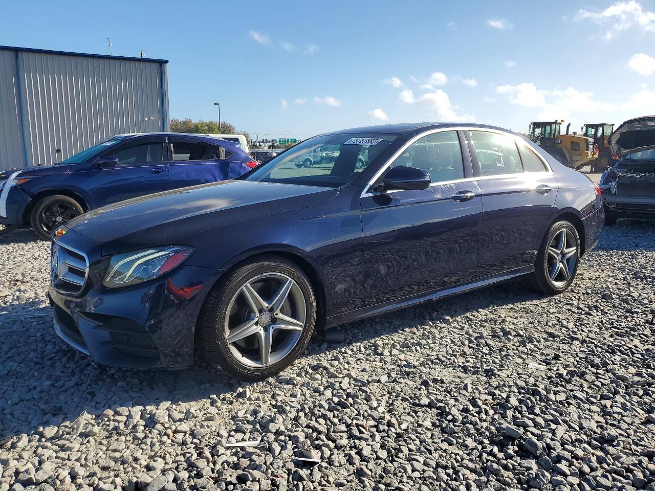 2017 Mercedes-Benz E-class VIN WDDZF4KB0HA047536 photo 1