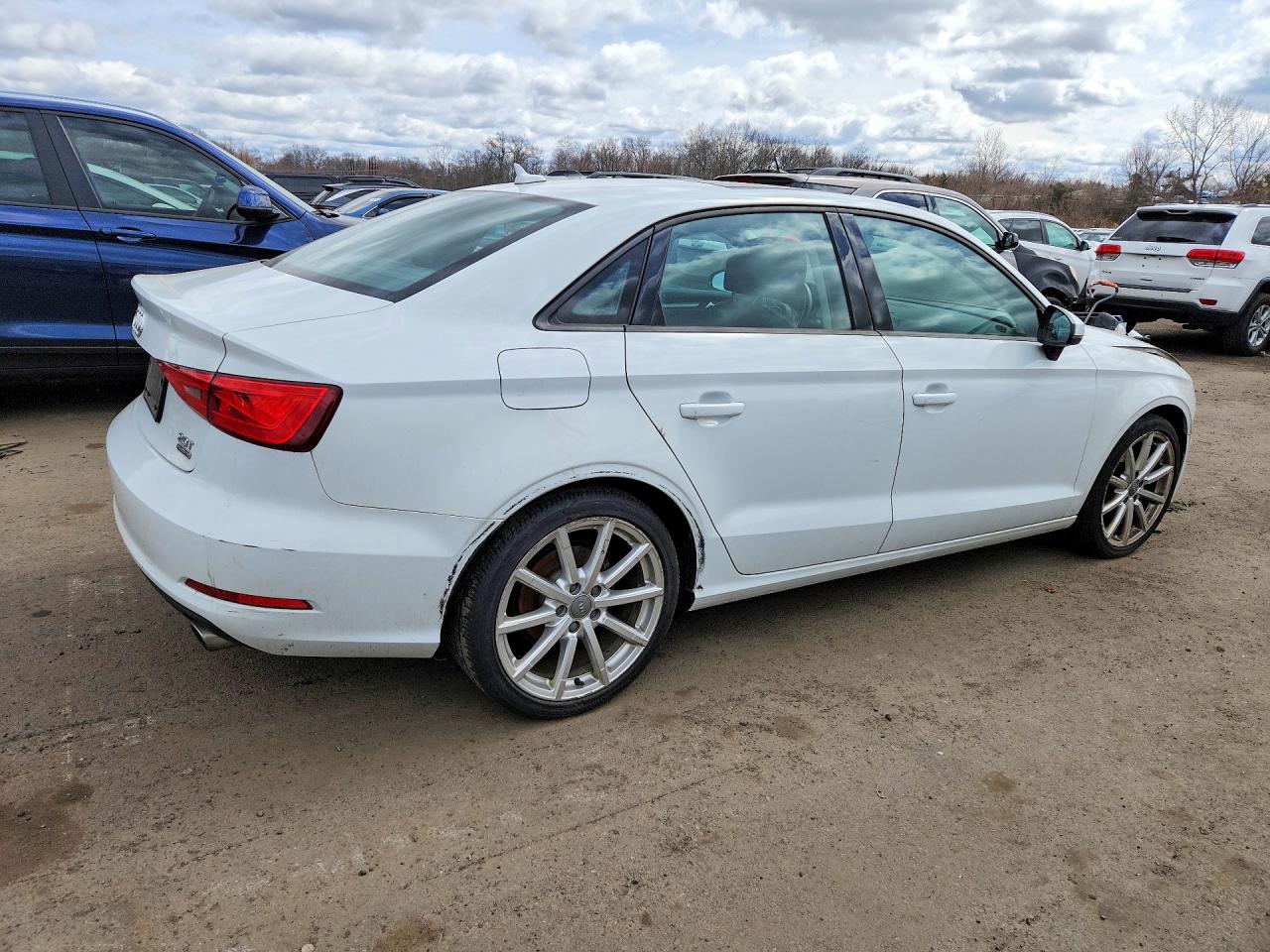 2015 Audi S3 VIN WAUBFGFF6F1139481 photo 3