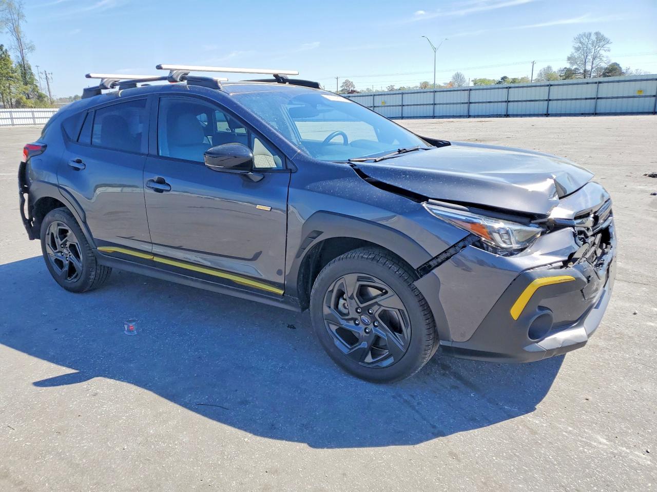 2024 Subaru Crosstrek VIN 4S4GUHF63R3726178 photo 4