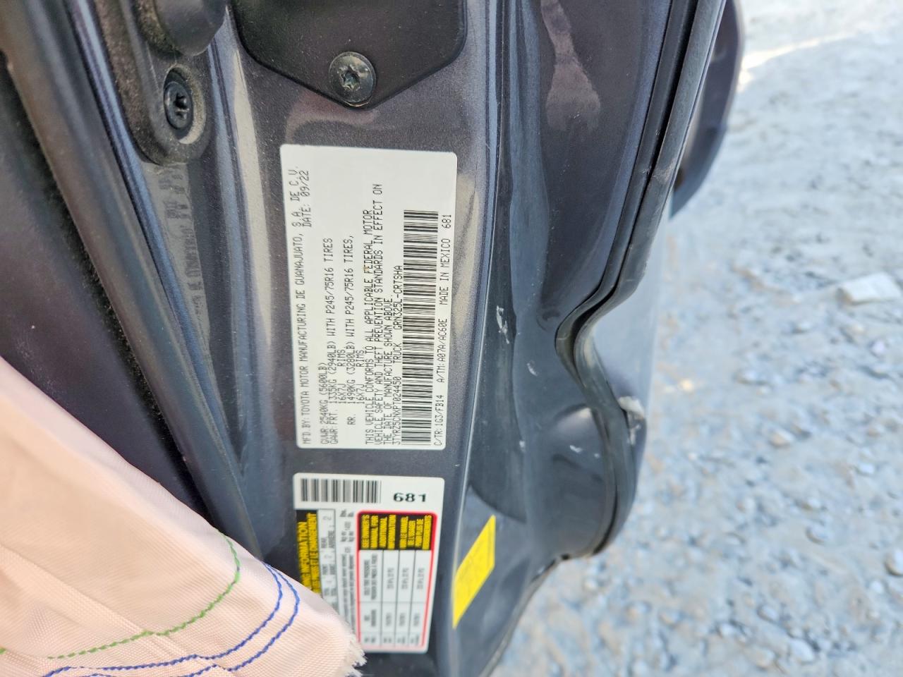 2023 Toyota Tacoma VIN 3TYRZ5CNXPT024450 photo 12