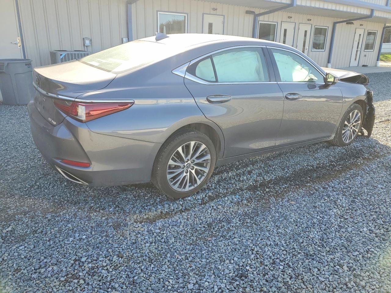2019 Lexus ES350 VIN 58ABZ1B13KU028532 photo 3