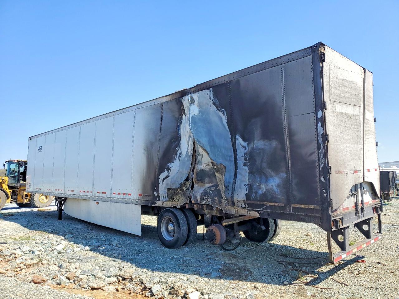 2010 WABASH All models VIN 1JJV532D9AL383923 photo 3
