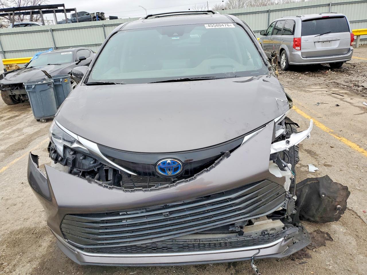 2023 Toyota Sienna VIN 5TDERKEC0PS176600 photo 5