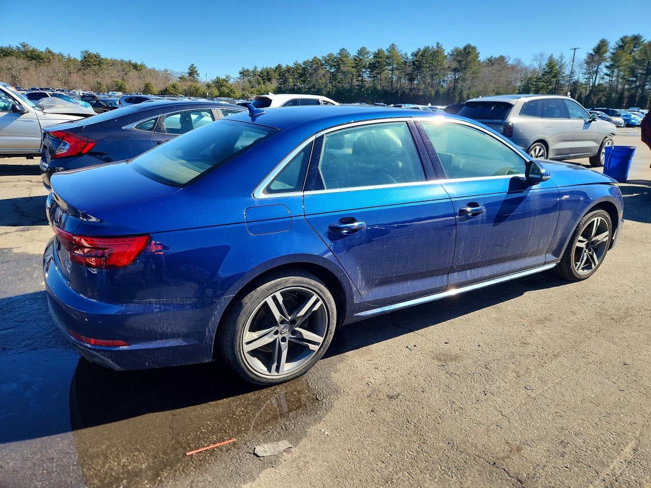 2017 Audi A4 VIN WAULMAF47HN036121 photo 3