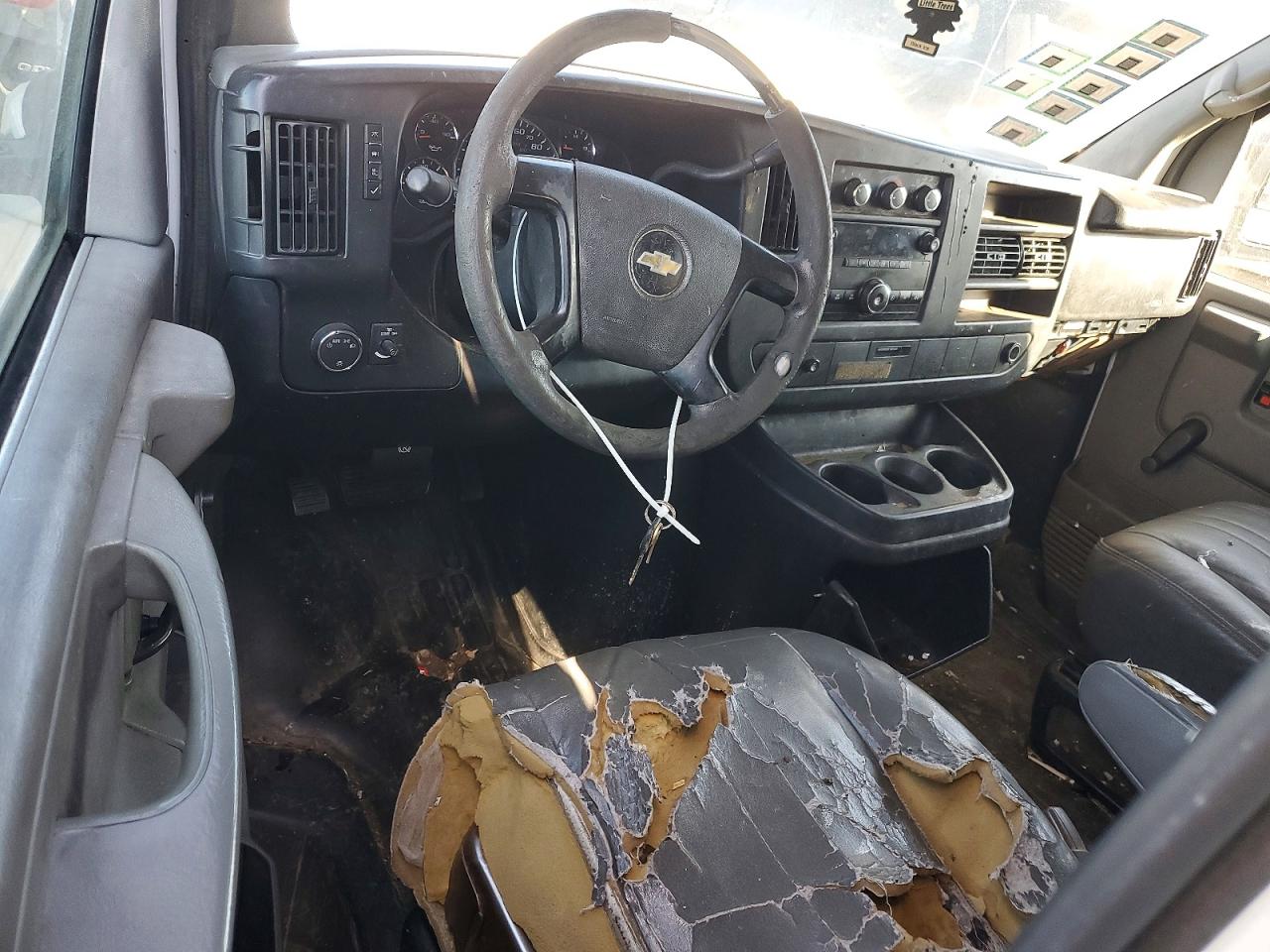 2012 CHEV Express VIN 1GCSGAFX0C1143365 photo 8