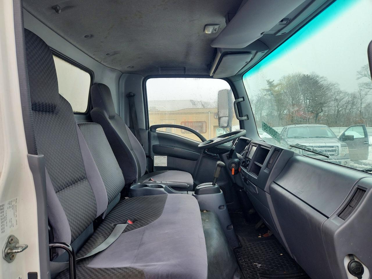 2015 Isuzu Npr VIN 54DC4W1B1FS808211 photo 11
