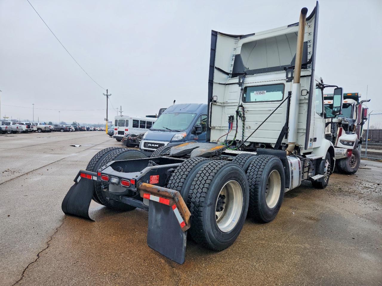 2020 VOLVO All other VIN 4V4WC9EGXLN266696 photo 4