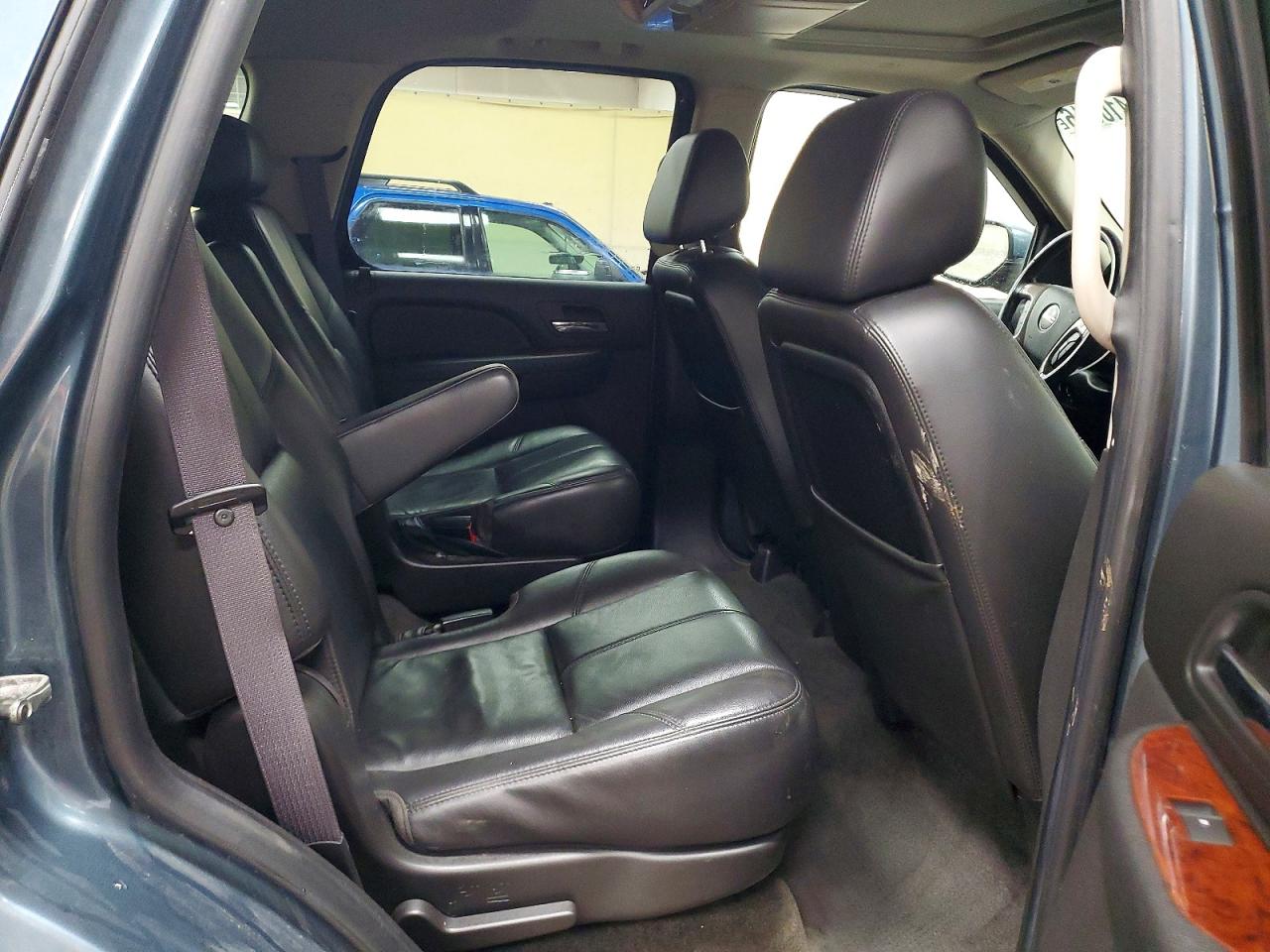 2009 GMC Yukon VIN 1GKFK33069R255251 photo 11