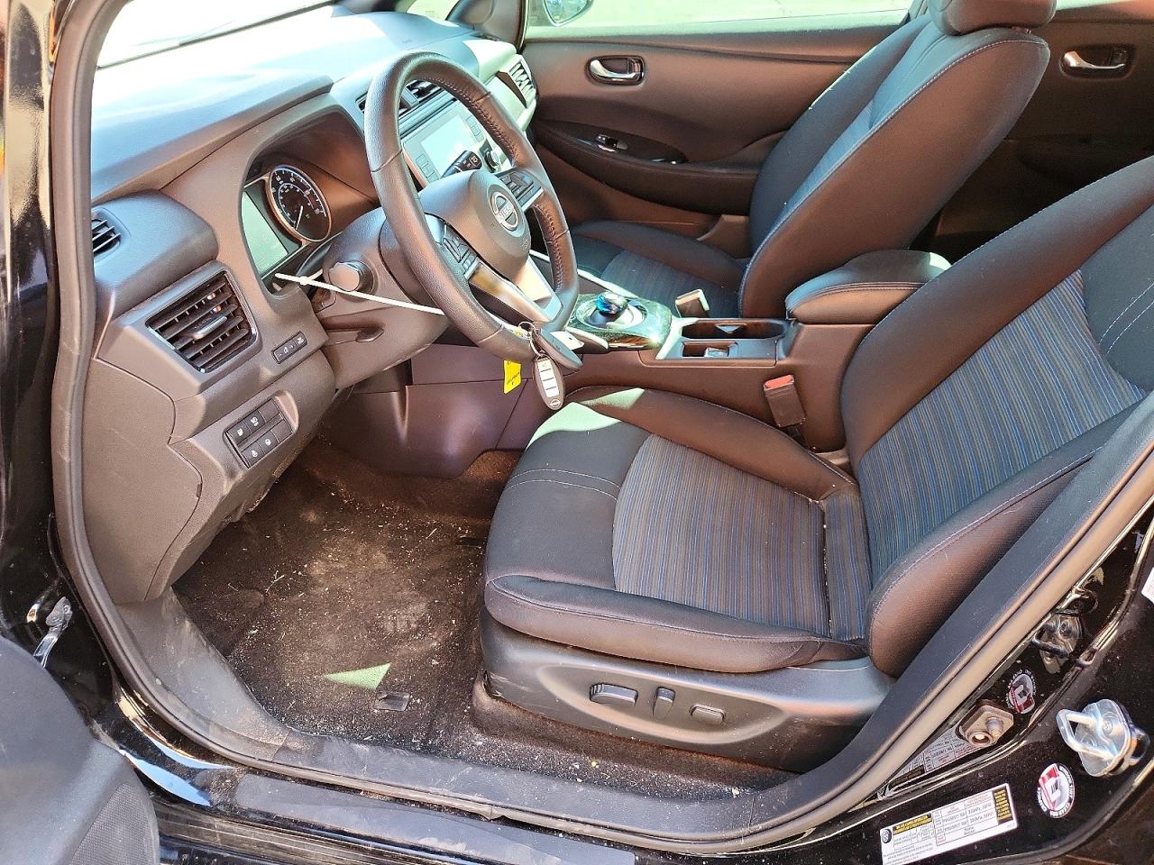 2025 Nissan Leaf VIN 1N4CZ1CV1SC562383 photo 7