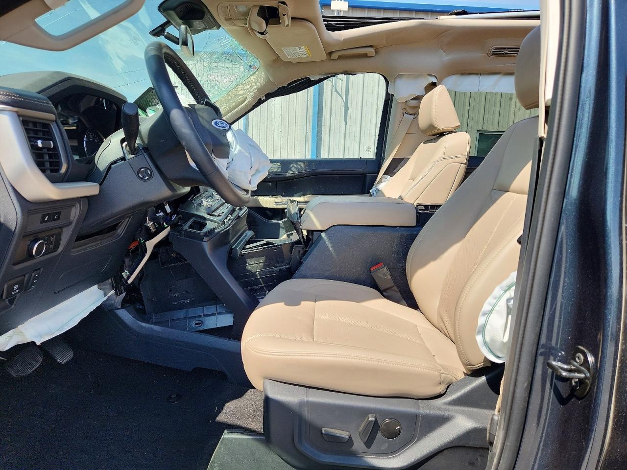 2024 Ford Expedition VIN 1FMJU1J89REA84978 photo 7