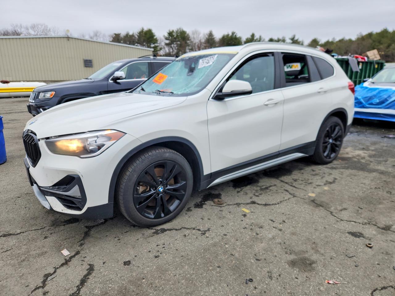 2020 BMW X1 VIN WBXJG9C04L5P22386 photo 1