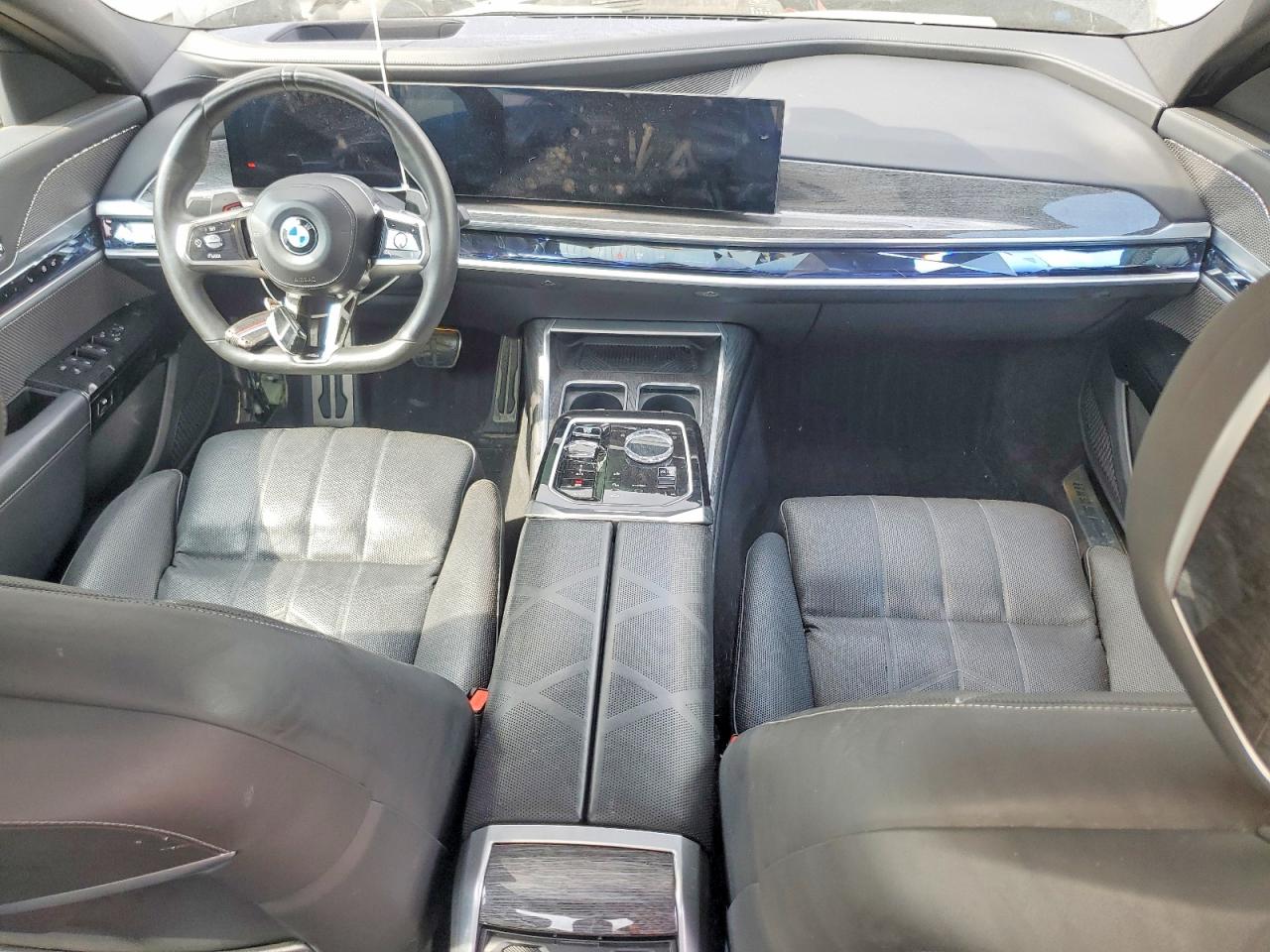 2023 BMW 7 series VIN WBA23EH00PCM21708 photo 8