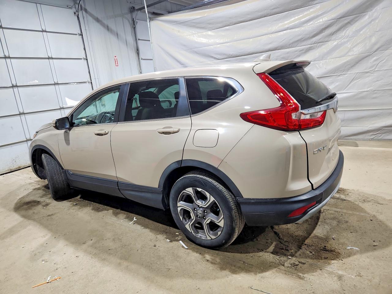 2017 Honda Crv VIN 5J6RW2H5XHL051978 photo 2
