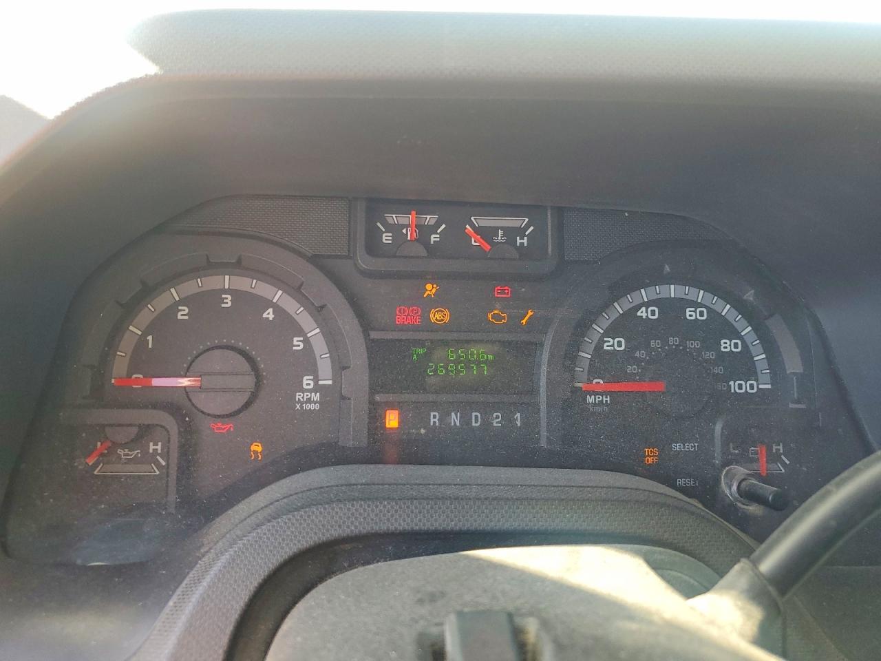 2011 Ford Econoline VIN 1FTNE2EW9BDB16518 photo 9