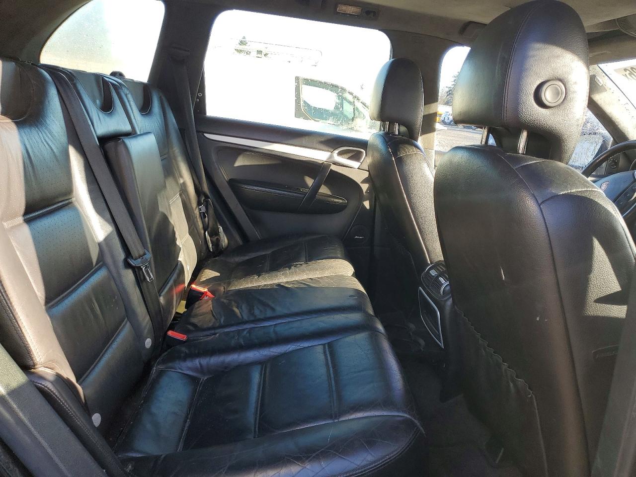 2005 PORSCHE Cayenne VIN WP1AC29P05LA90438 photo 11