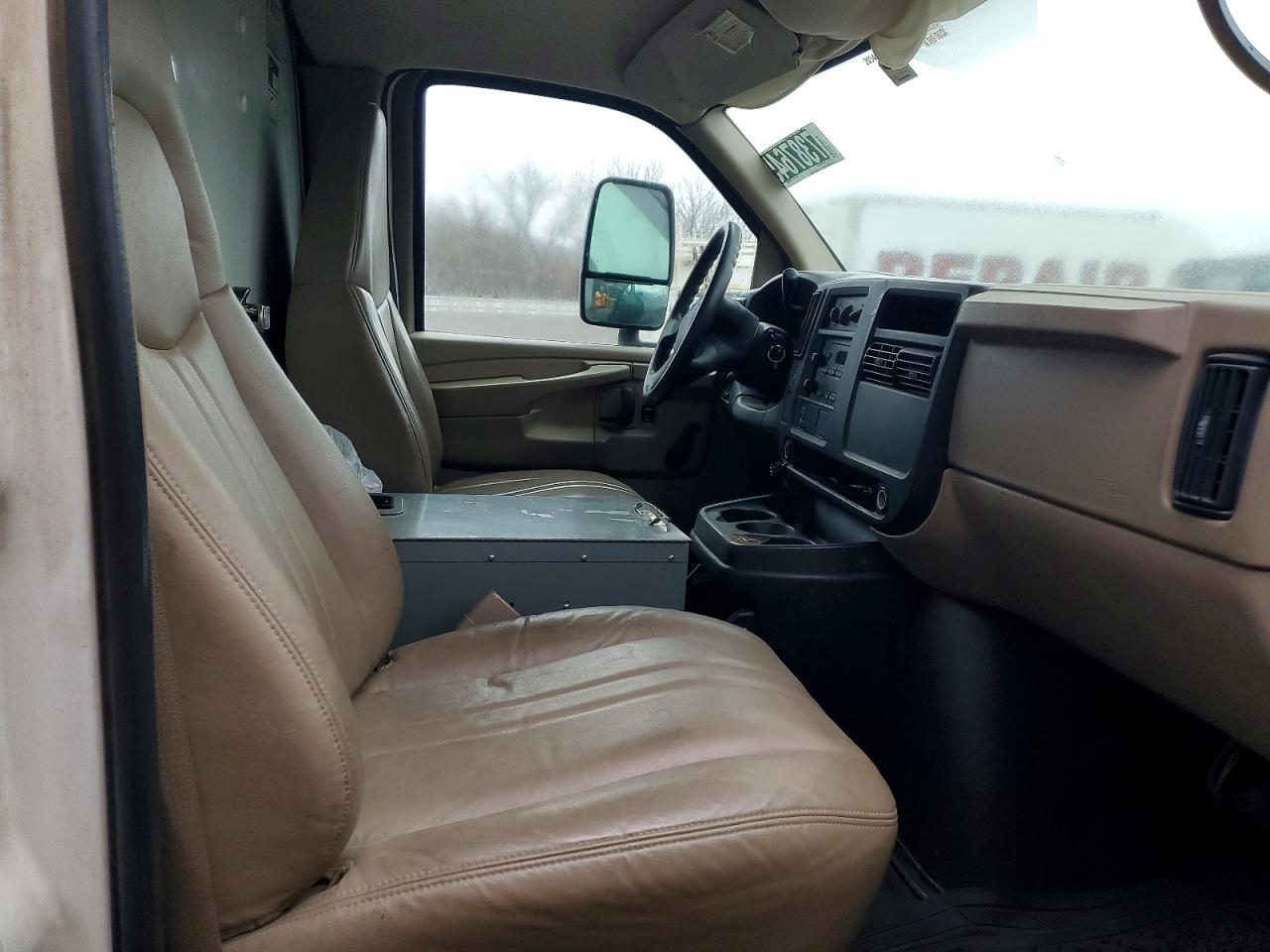 2007 CHEVROLET Express VIN 1GBJG31U871209949 photo 10