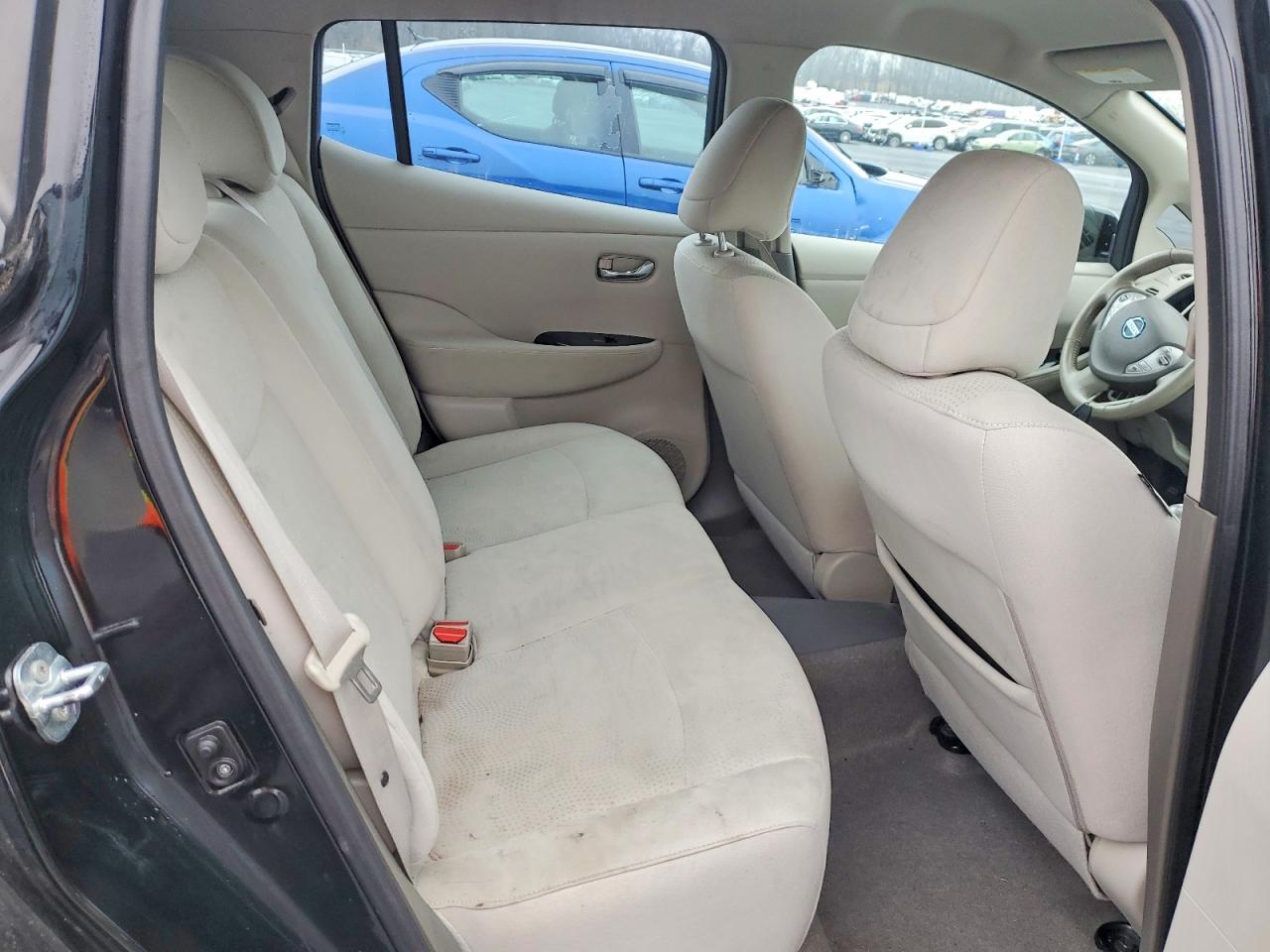 2015 Nissan Leaf VIN 1N4AZ0CP4FC315688 photo 10