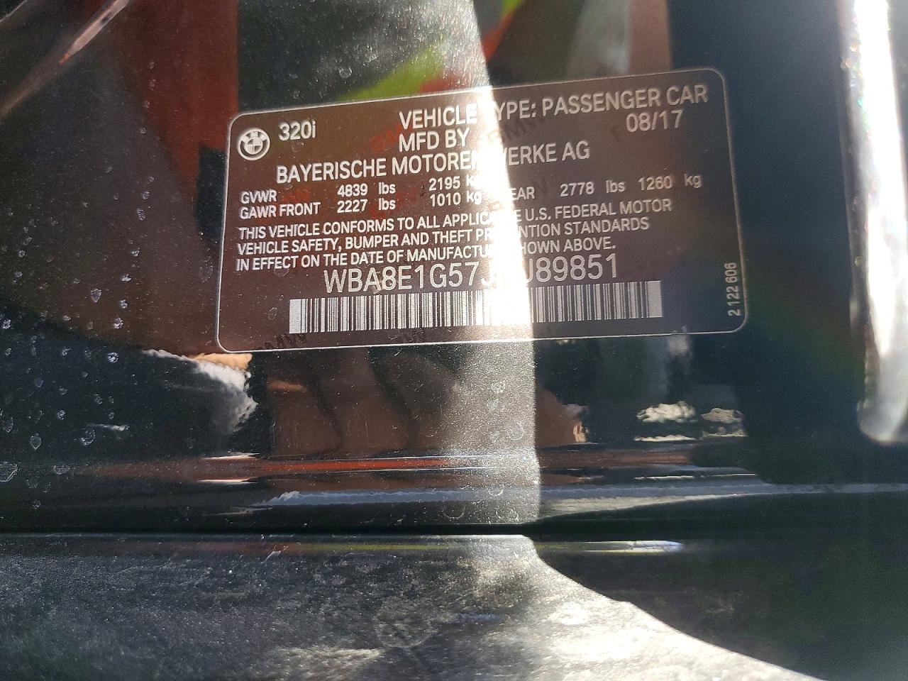 2018 BMW 3 series VIN WBA8E1G57JNU89851 photo 12