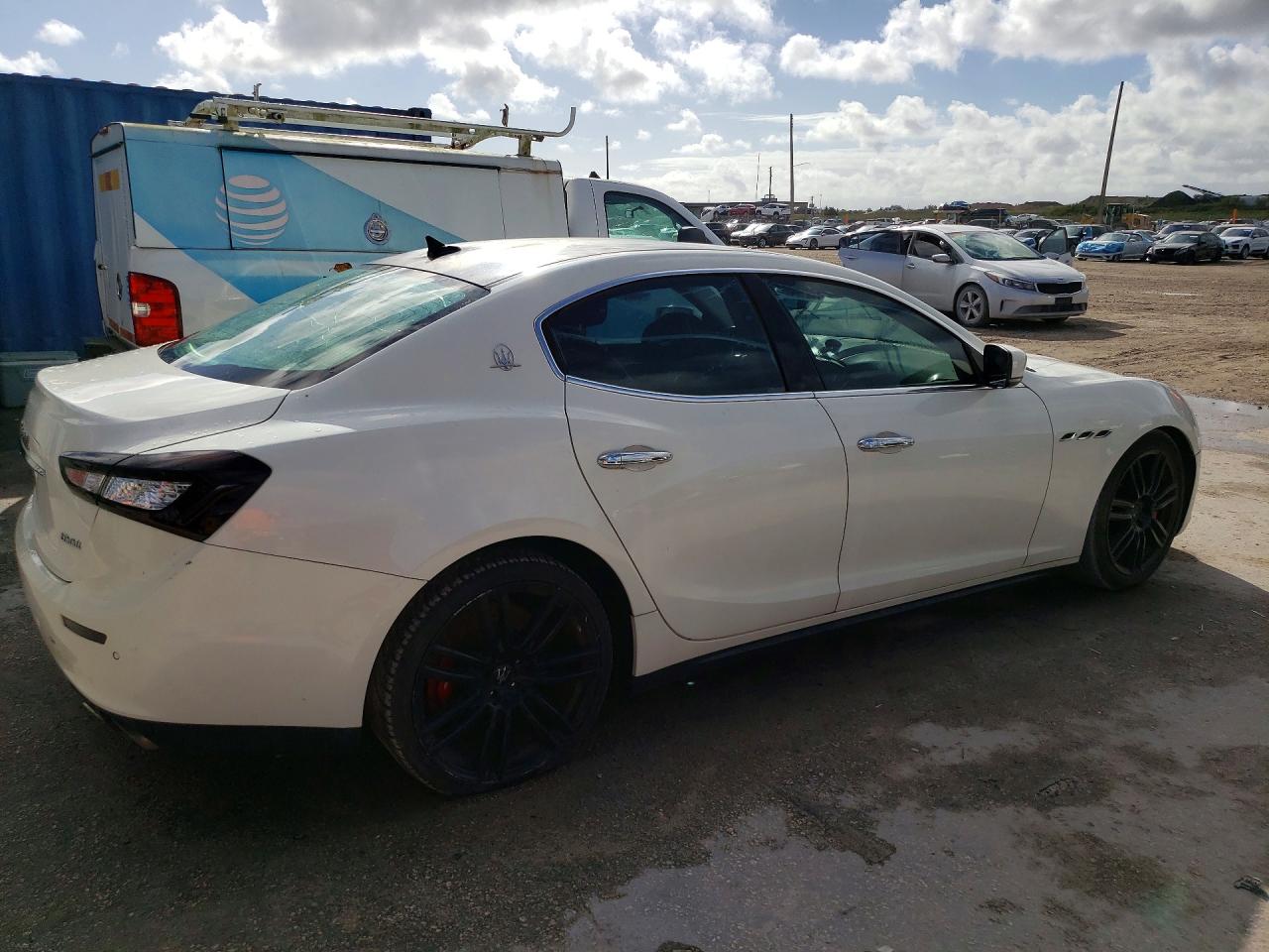 2014 Maserati All models VIN ZAM57RTA9E1086058 photo 3