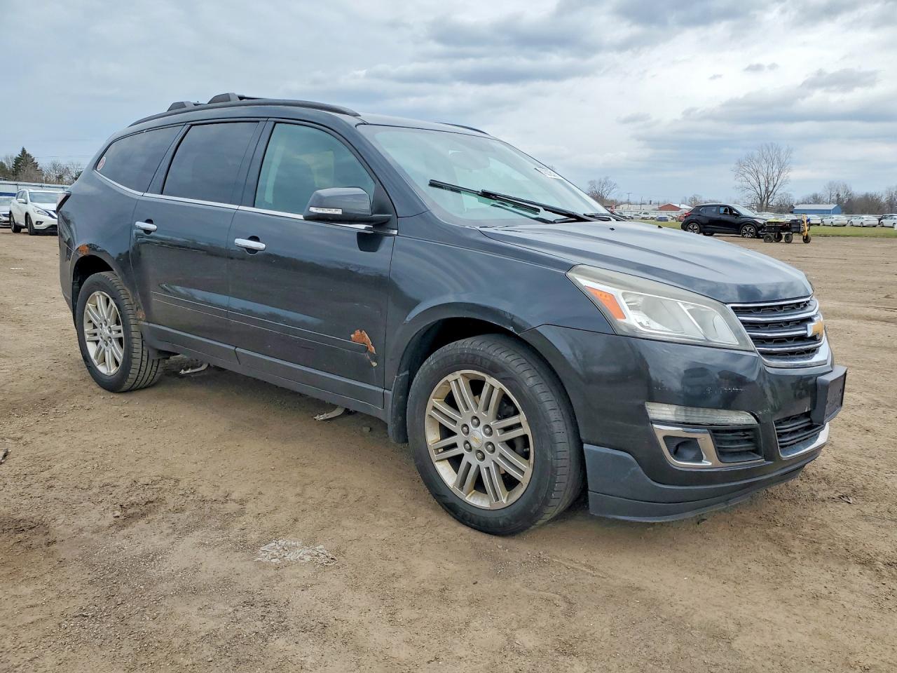 2013 Chev Traverse VIN 1GNKRGKD7DJ221898 photo 4