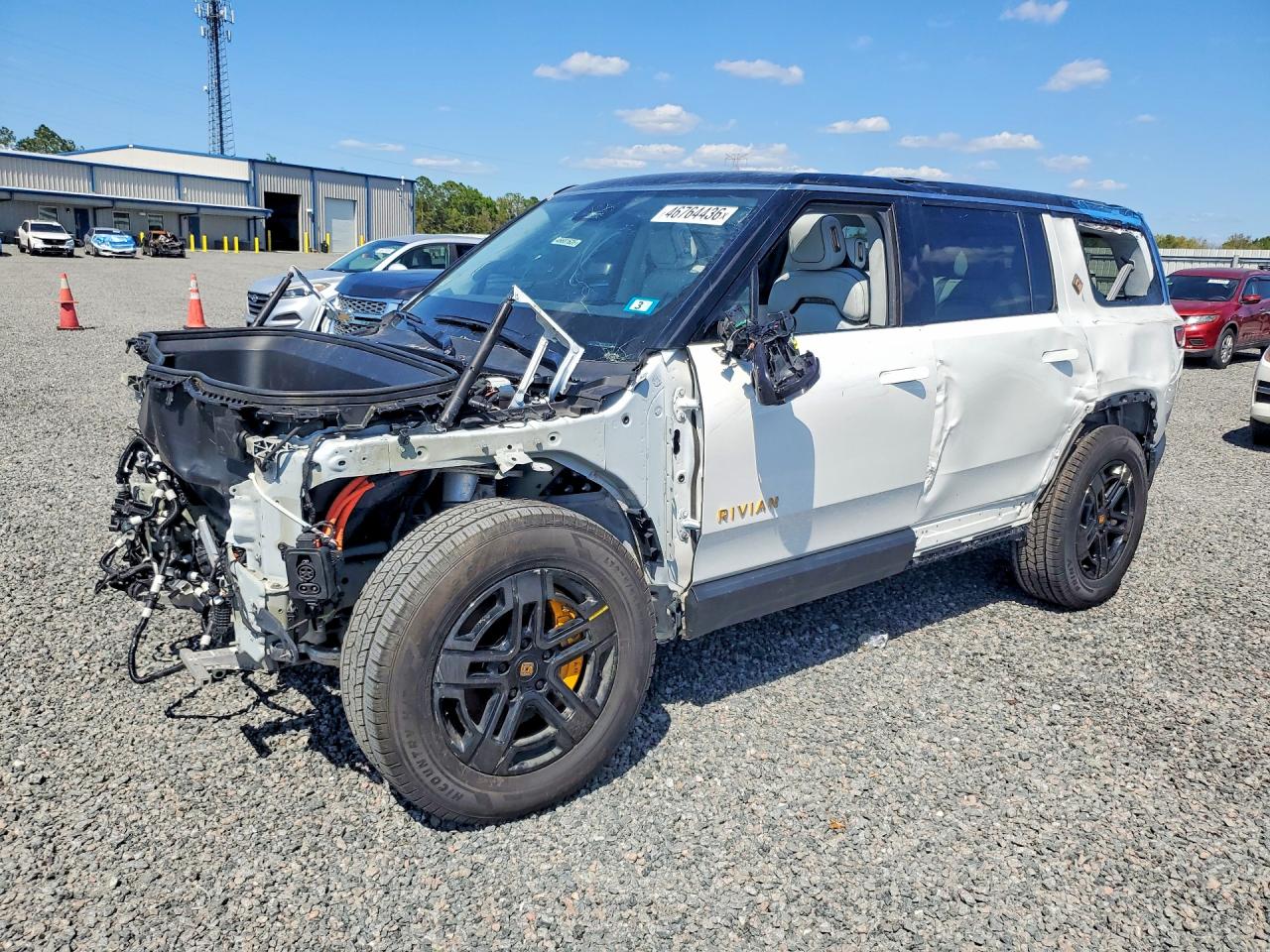 2023 RIVIAN Ris VIN 7PDSGABA8PN016999 photo 1