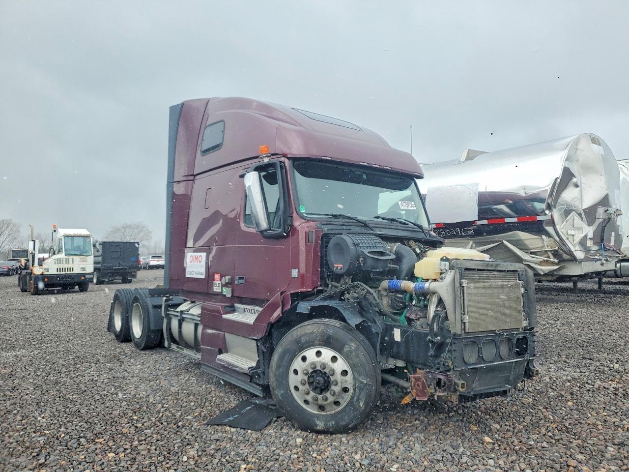 2016 Volvo Vn VIN 4V4NC9EH4GN961492 photo 1