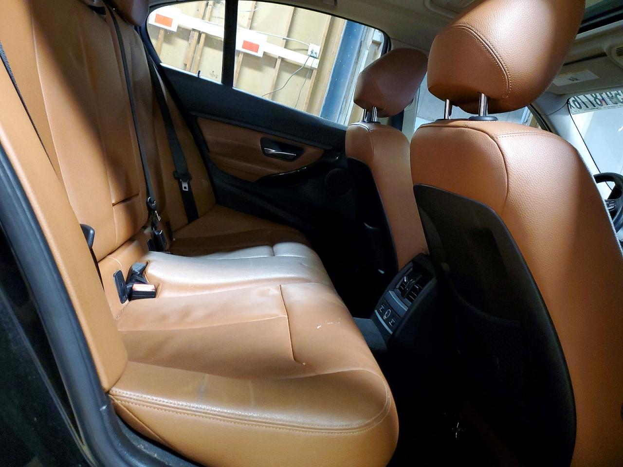 2014 BMW 3 series VIN WBA3B5G54ENS07827 photo 10