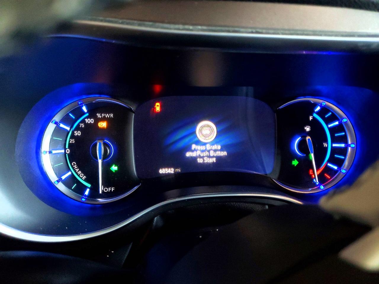 2018 Chrysler Pacifica VIN 2C4RC1N79JR230136 photo 9