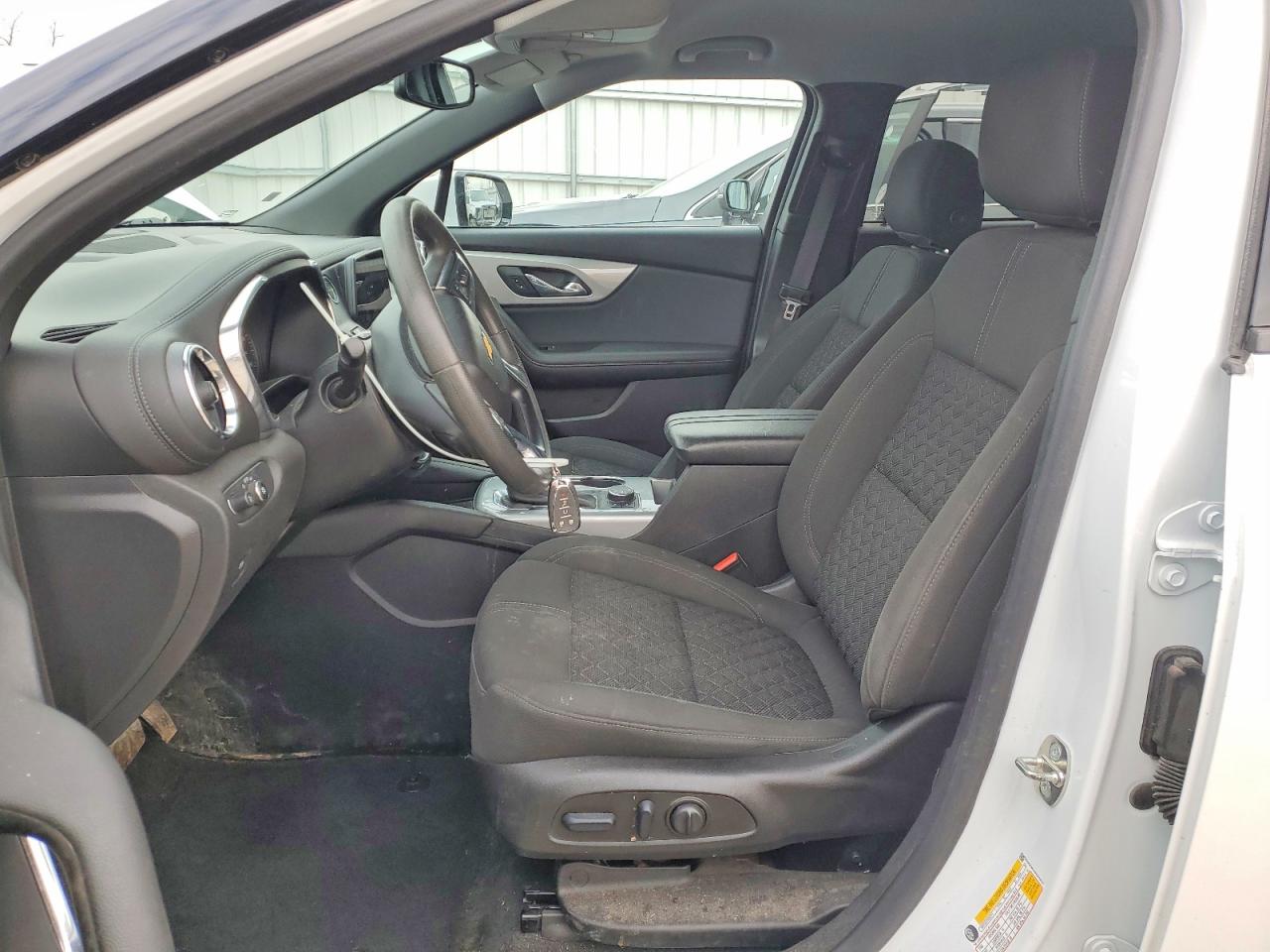 2022 Chevrolet Blazer VIN 3GNKBHR44NS219137 photo 7