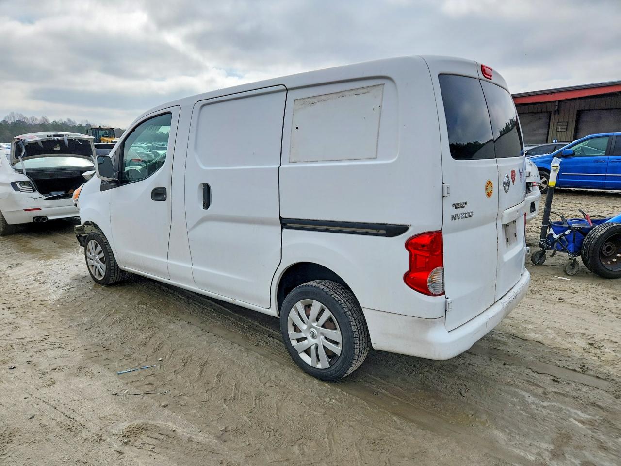 2015 Nissan Nv200 2.5 VIN 3N6CM0KN5FK698579 photo 2