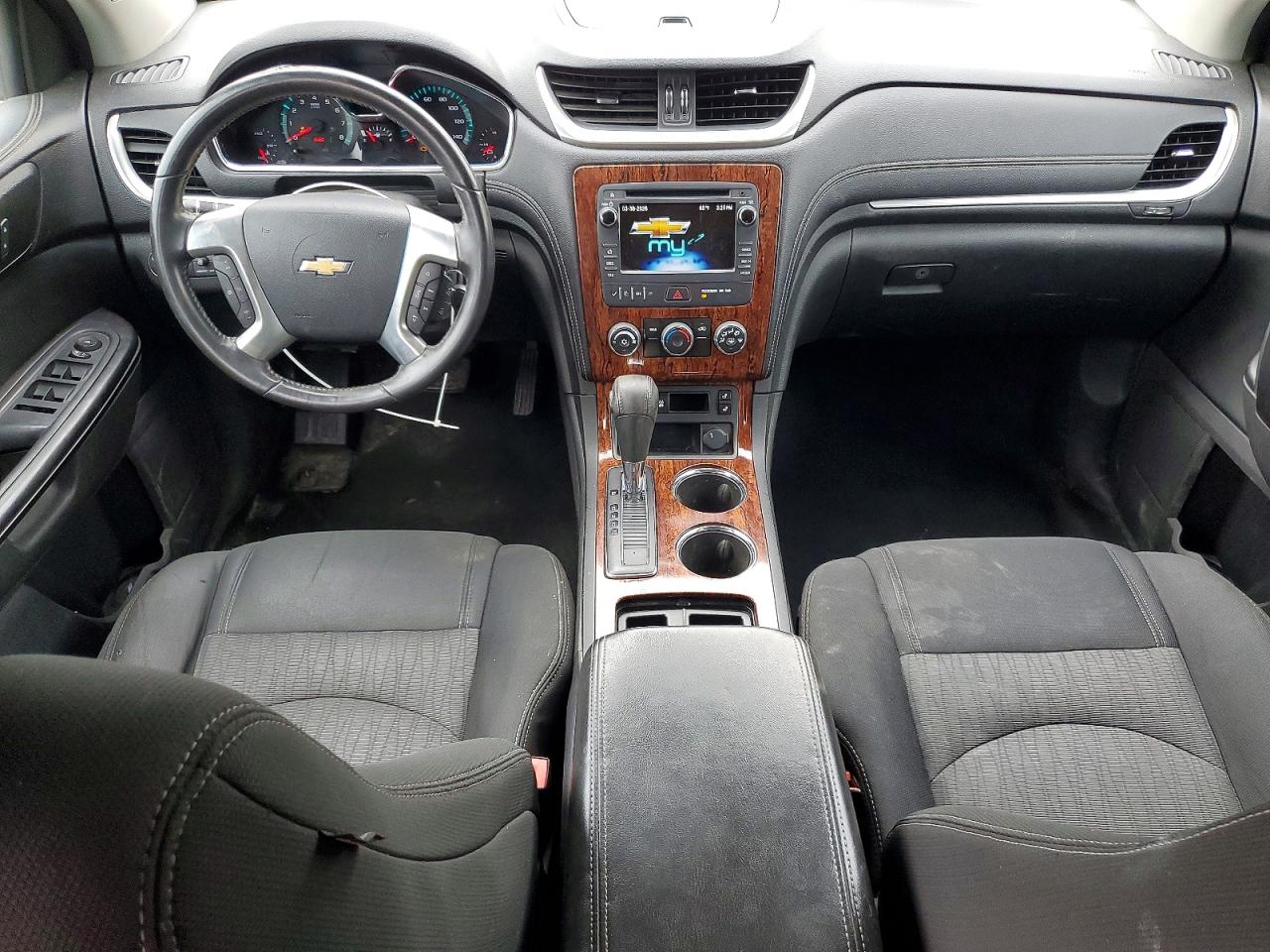 2013 Chev Traverse VIN 1GNKRGKD7DJ221898 photo 8