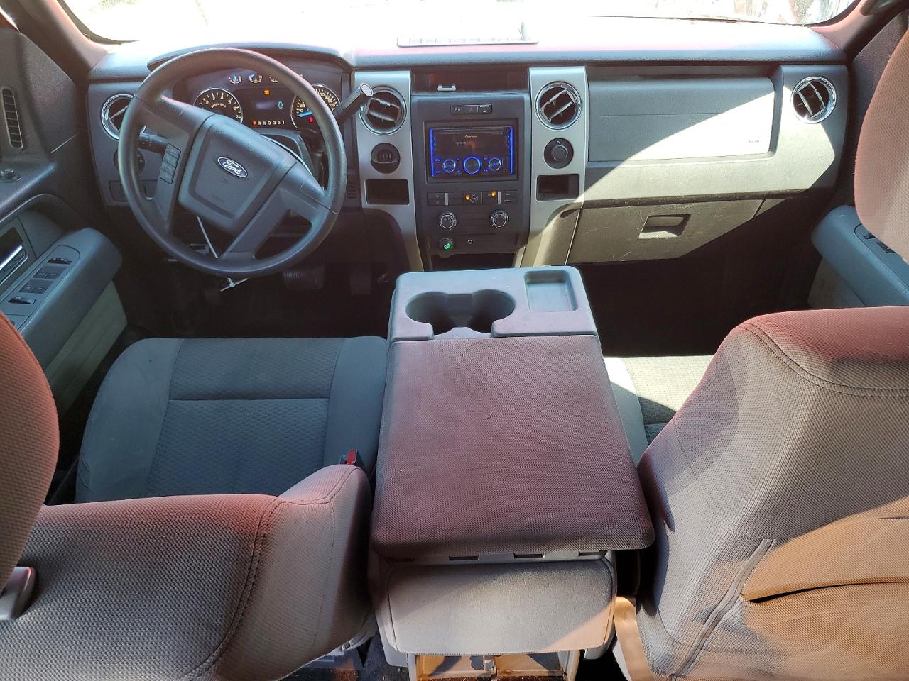 2011 Ford F150 VIN 1FTFW1CF1BFA87549 photo 8